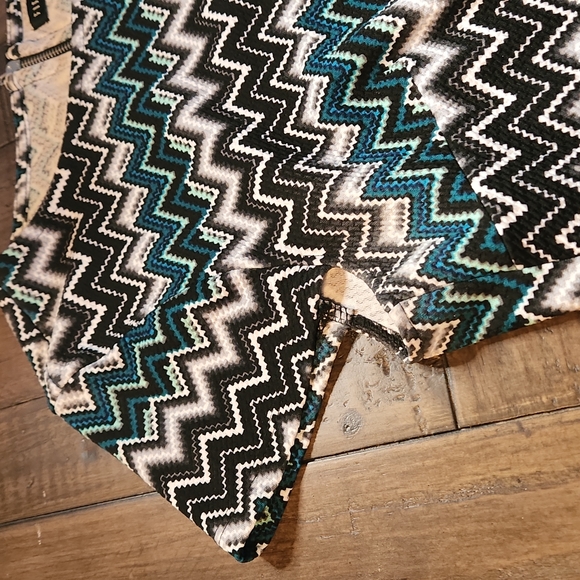 Fifth Park Green and Black Chevron Classic Women's Size Large Casual Dress - Picture 3 of 8